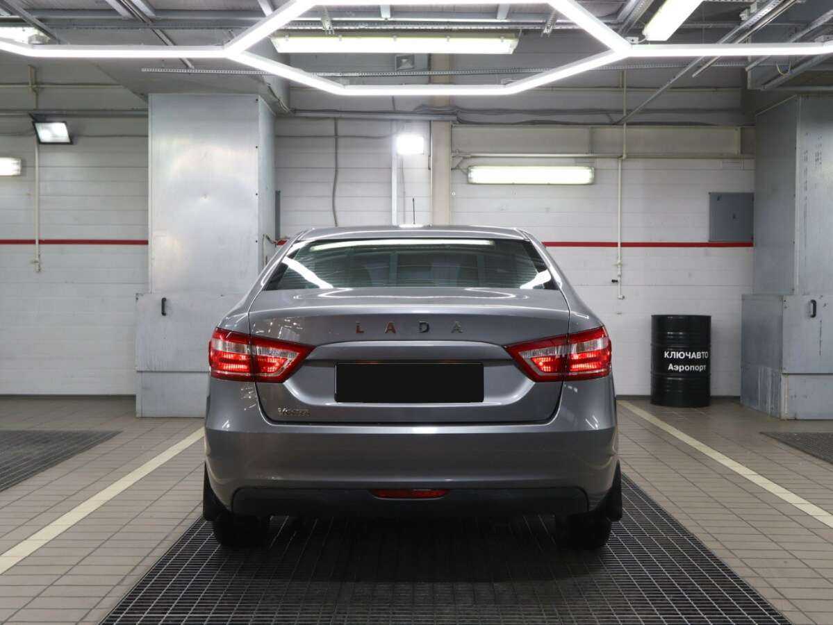 Lada (ВАЗ) Vesta б/у, 2018, Механическая. Фото: #4