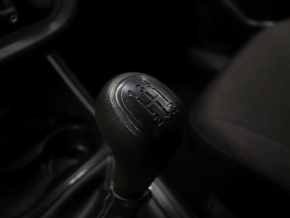 Lada (ВАЗ) Vesta б/у, 2018, Механическая. Фото: #13