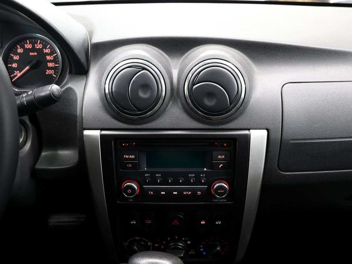 Nissan Almera б/у, 2014, Автоматическая. Фото: #17