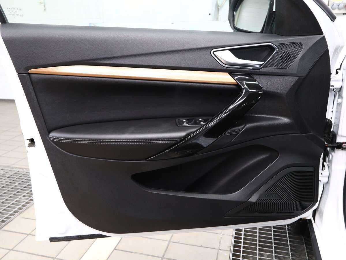 Lada (ВАЗ) Vesta б/у, 2023, Механическая. Фото: #7