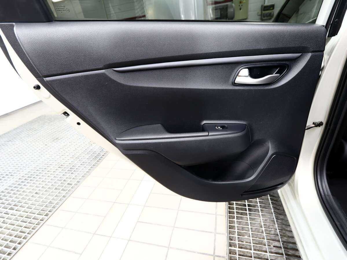 Kia Rio б/у, 2019, Автоматическая. Фото: #14