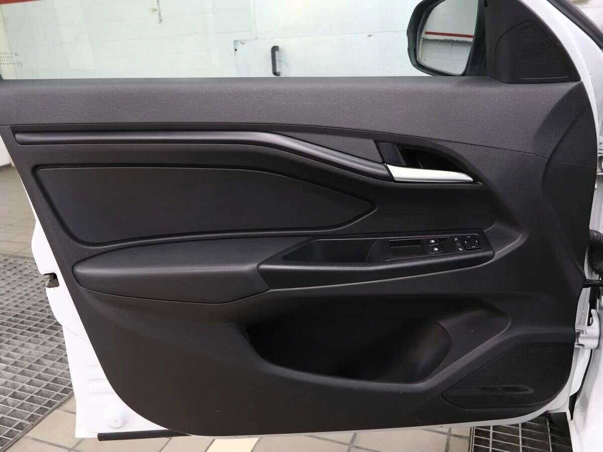 Lada (ВАЗ) Vesta б/у, 2021, Механическая. Фото: #11