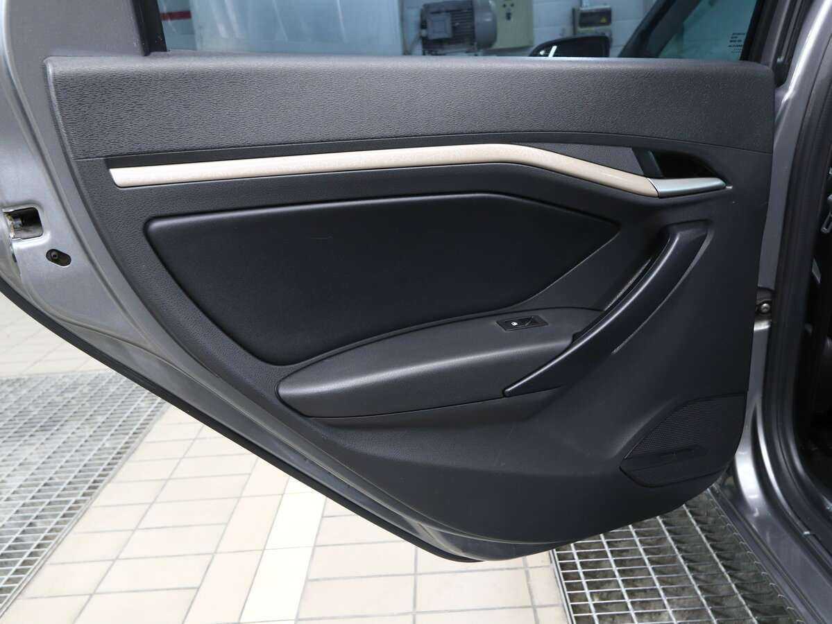 Lada (ВАЗ) Vesta б/у, 2020, Механическая. Фото: #11