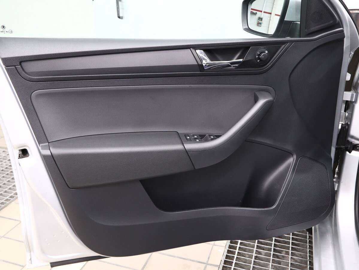 Skoda Rapid б/у, 2018, Автоматическая. Фото: #10