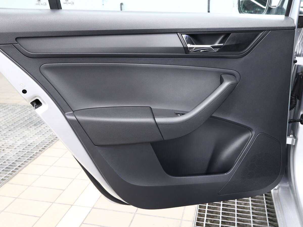 Skoda Rapid б/у, 2018, Автоматическая. Фото: #11