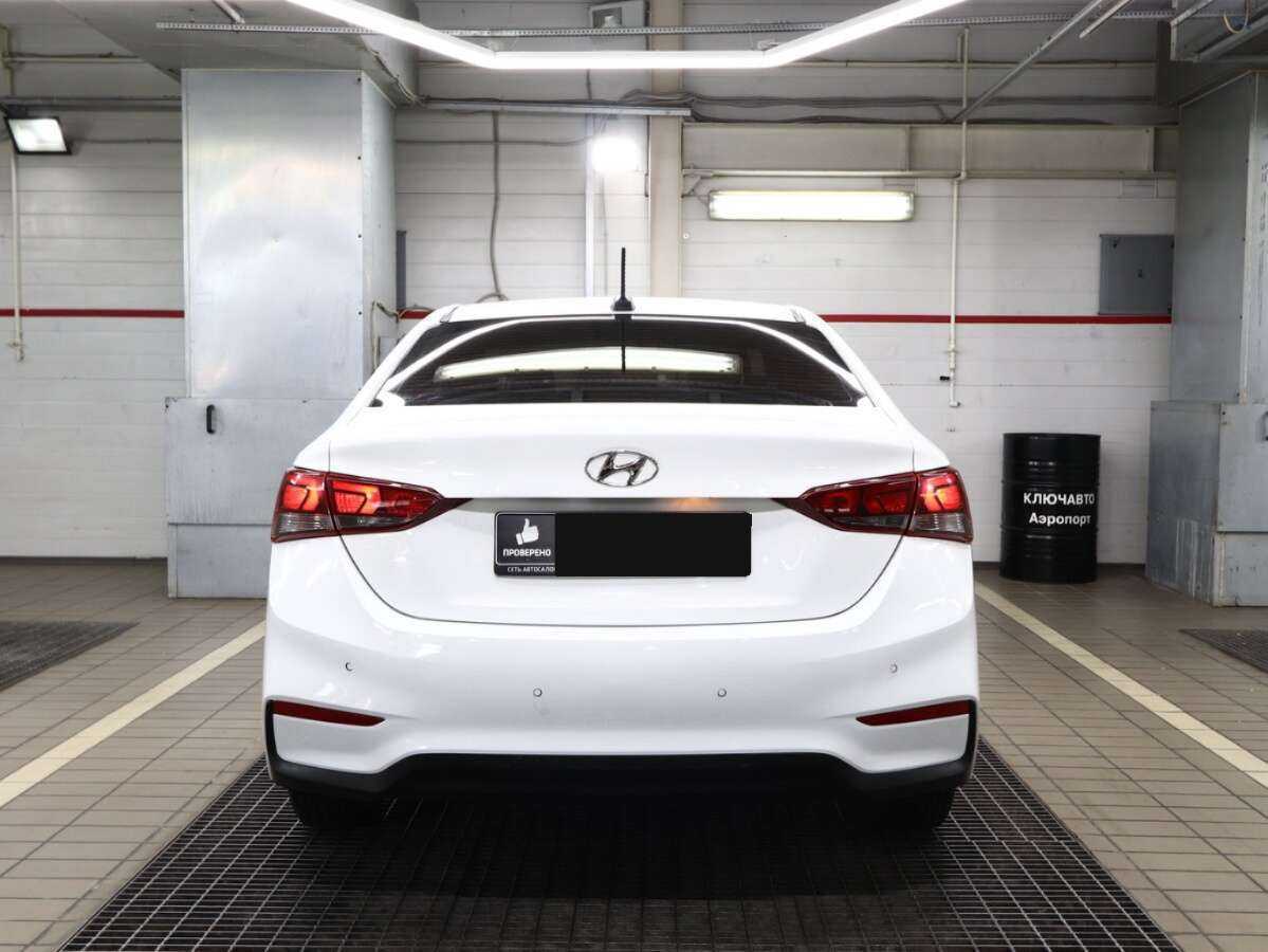 Hyundai Solaris б/у, 2018, Автоматическая. Фото: #3