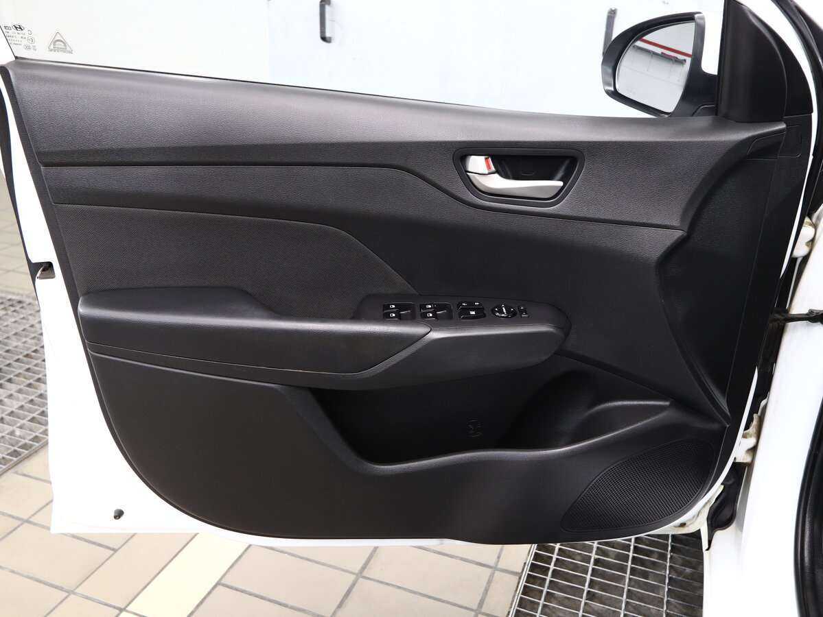 Hyundai Solaris б/у, 2018, Автоматическая. Фото: #8