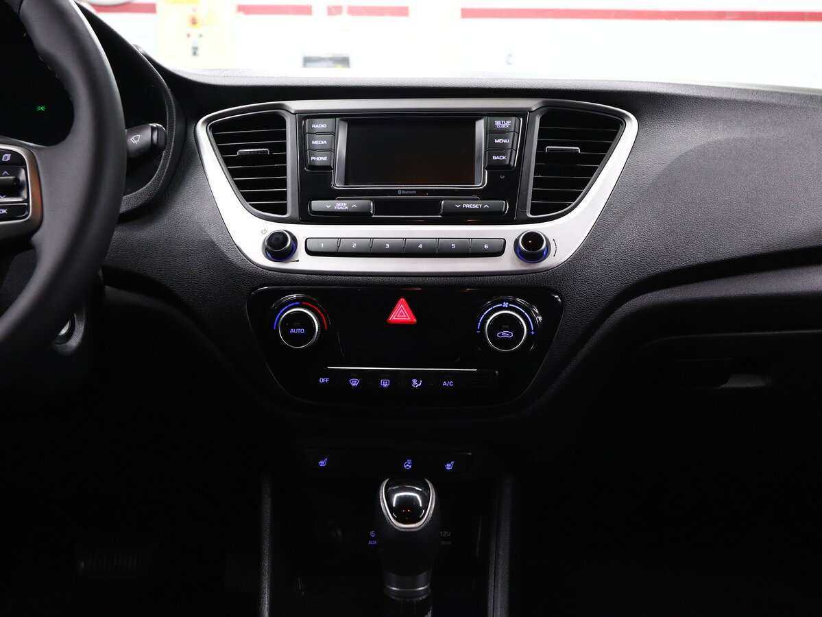 Hyundai Solaris б/у, 2018, Автоматическая. Фото: #21