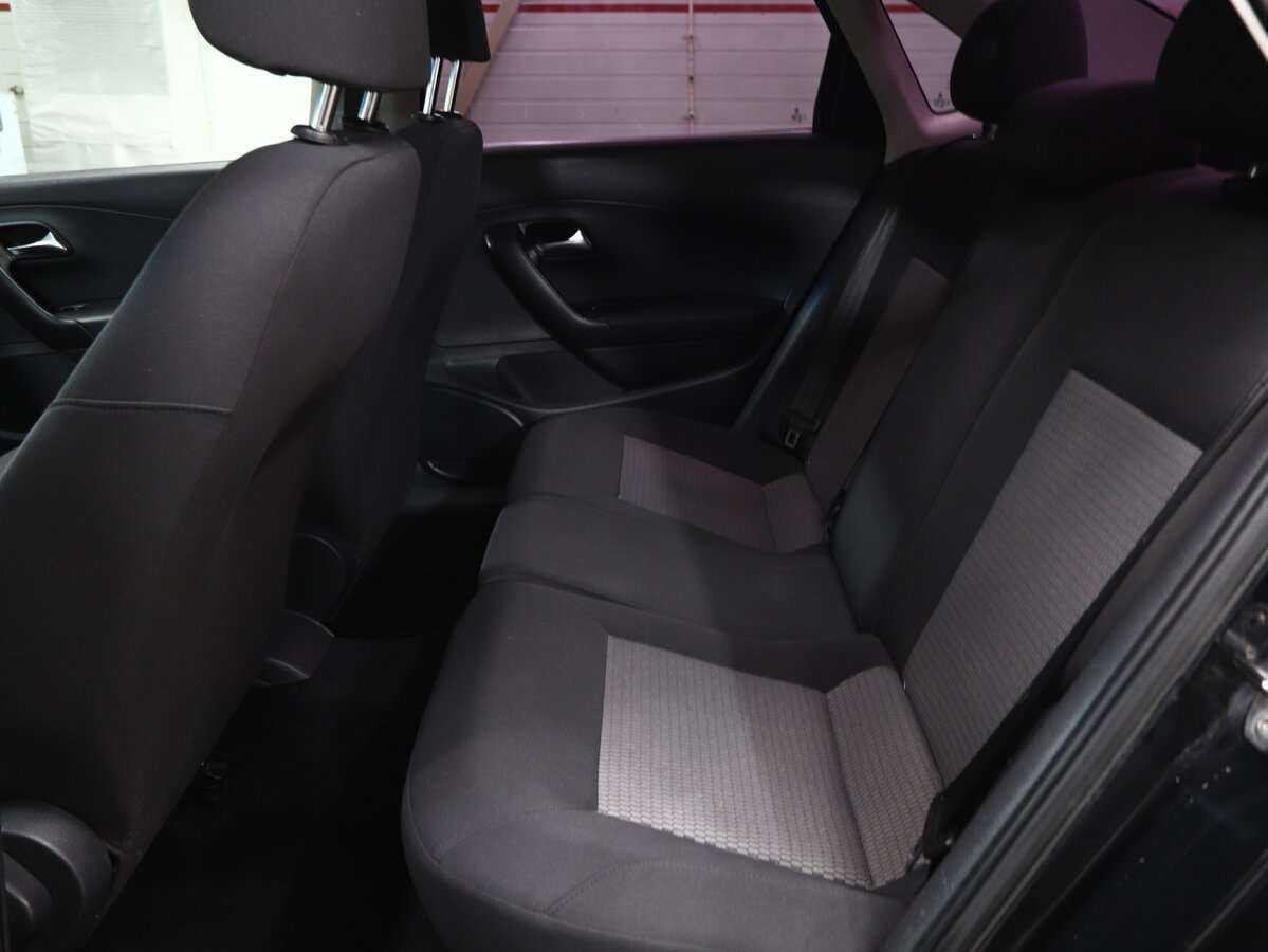 Volkswagen Polo б/у, 2013, Автоматическая. Фото: #13