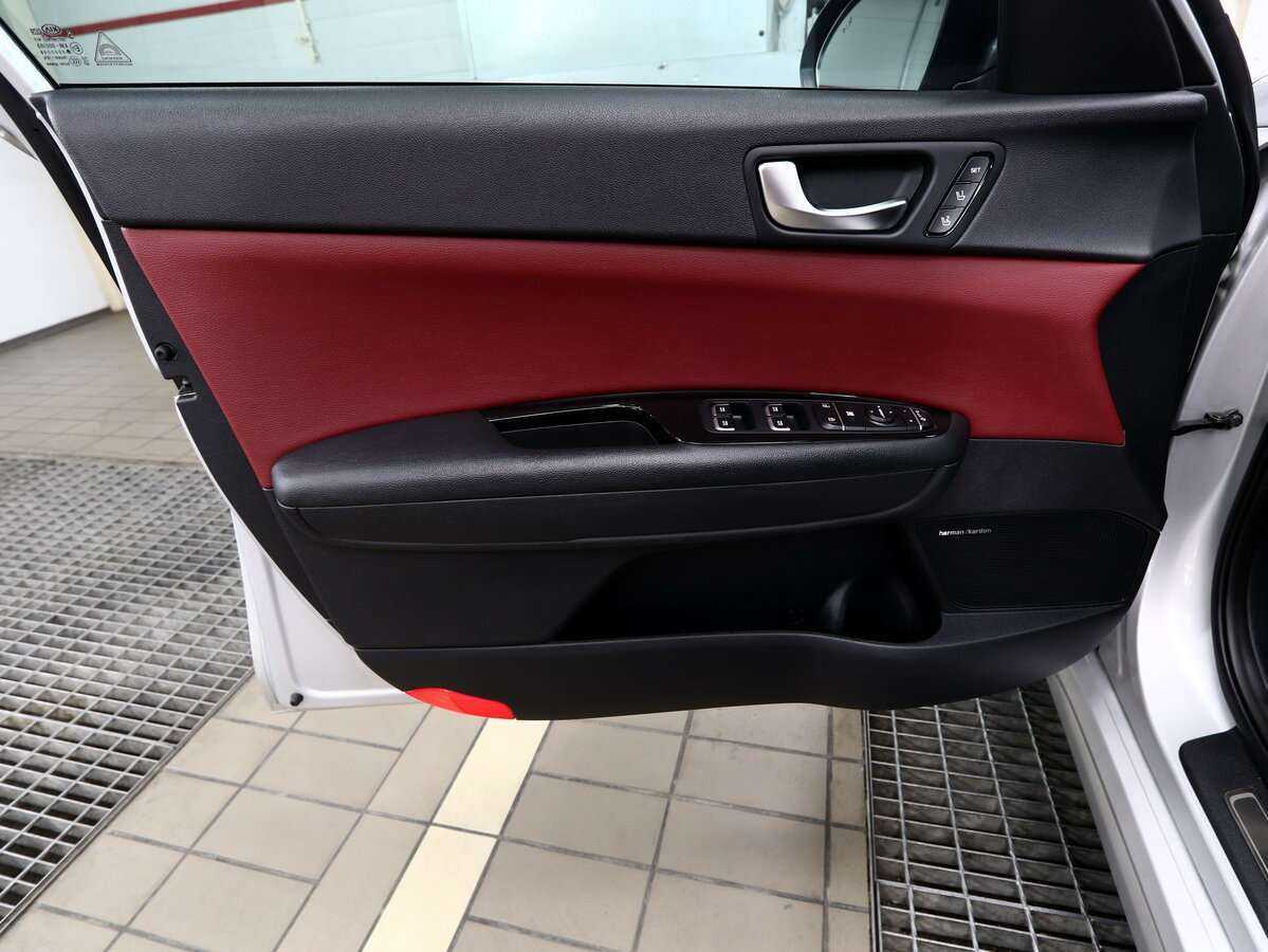 Kia Optima б/у, 2019, Автоматическая. Фото: #12