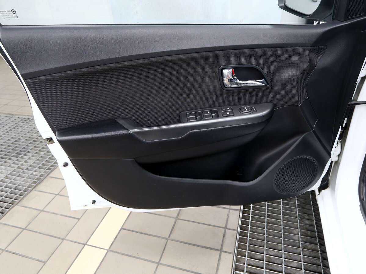 Kia Rio б/у, 2012, Автоматическая. Фото: #12