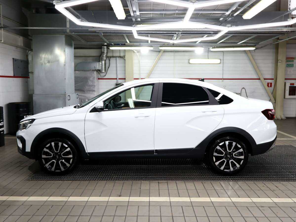 Lada (ВАЗ) Vesta б/у, 2023, Механическая. Фото: #5