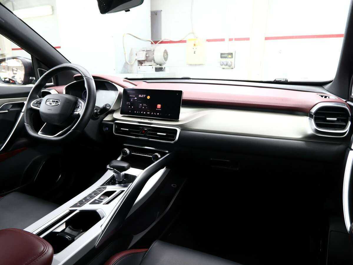 Geely Coolray б/у, 2022, Роботизированная. Фото: #10