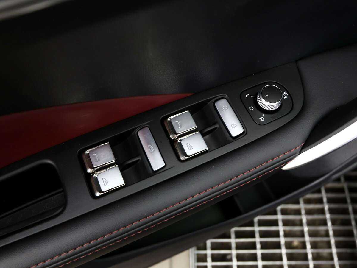 Geely Coolray б/у, 2022, Роботизированная. Фото: #15