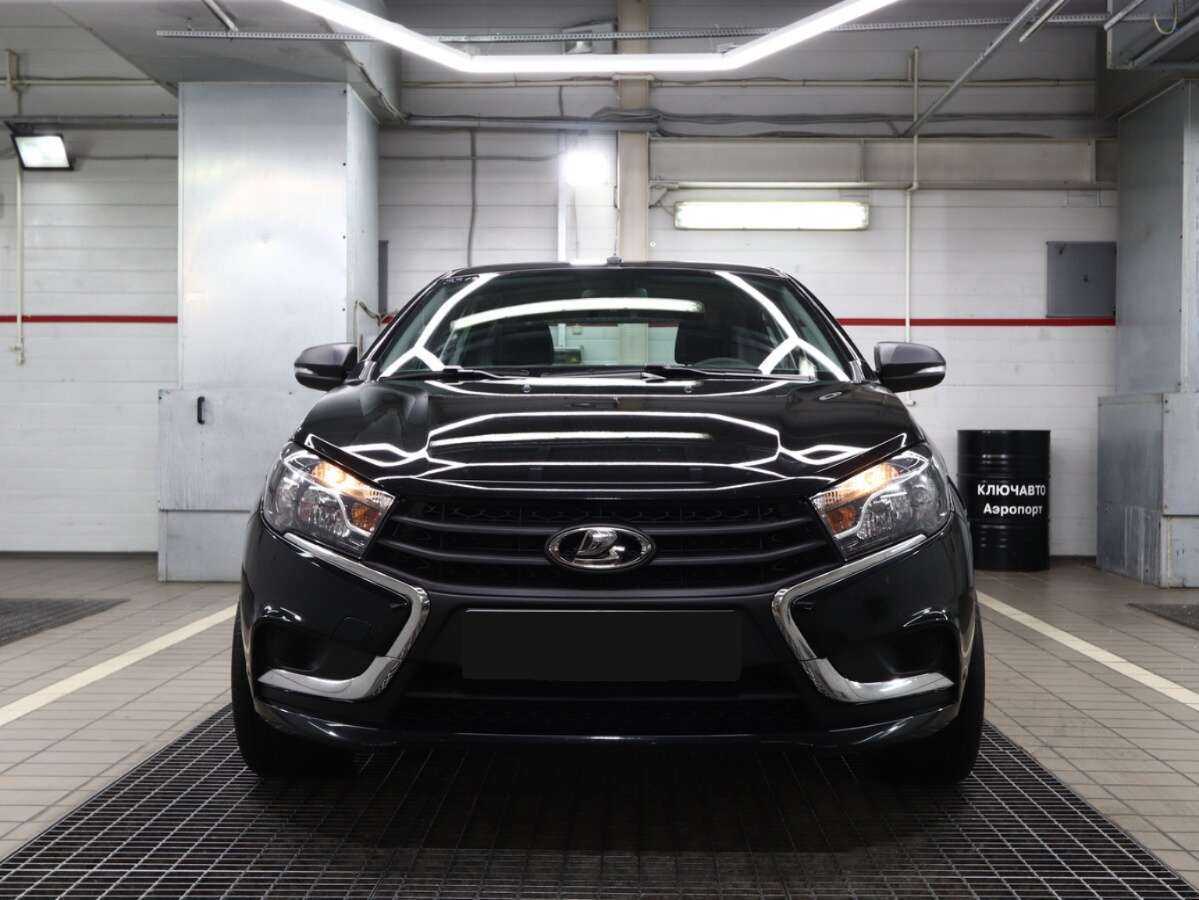 Lada (ВАЗ) Vesta б/у, 2020, Механическая. Фото: #1