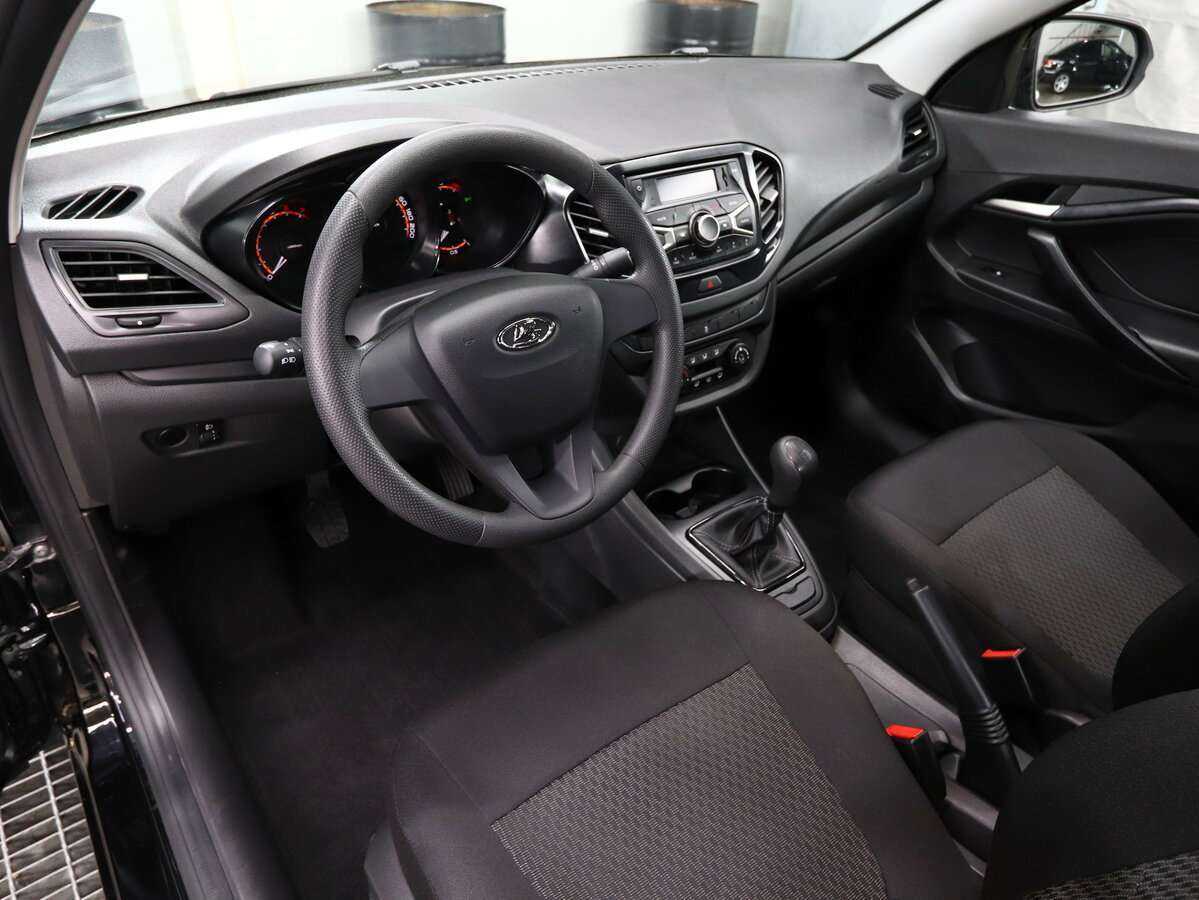 Lada (ВАЗ) Vesta б/у, 2020, Механическая. Фото: #6