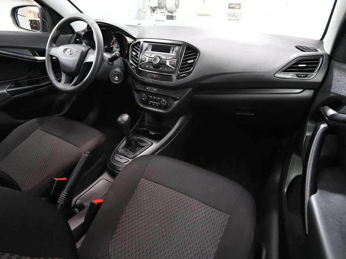 Lada (ВАЗ) Vesta б/у, 2020, Механическая. Фото: #9