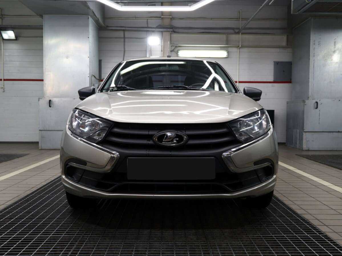 Lada (ВАЗ) Granta б/у, 2021, Механическая. Фото: #1