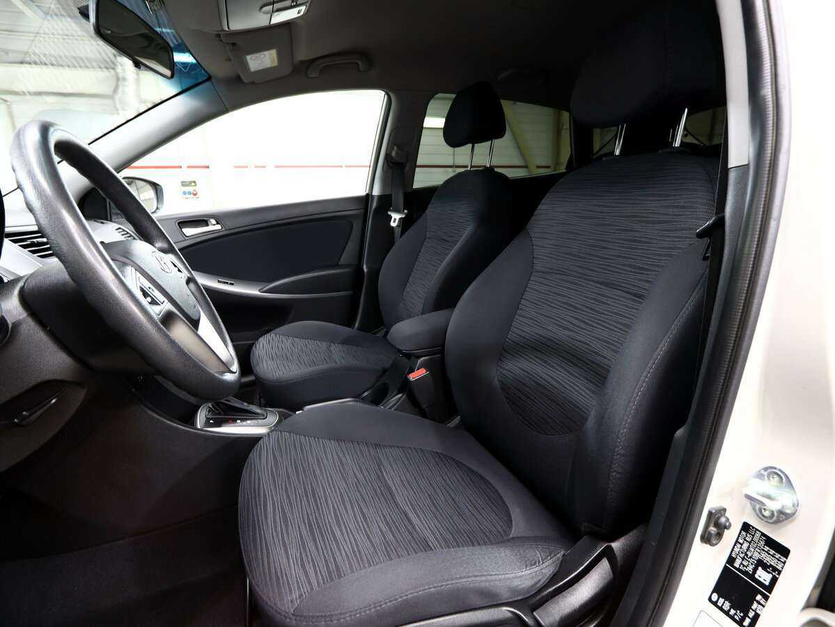 Hyundai Solaris б/у, 2015, Автоматическая. Фото: #8