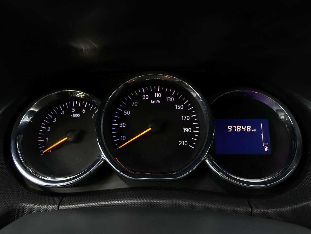 Renault Duster б/у, 2016, Автоматическая. Фото: #10