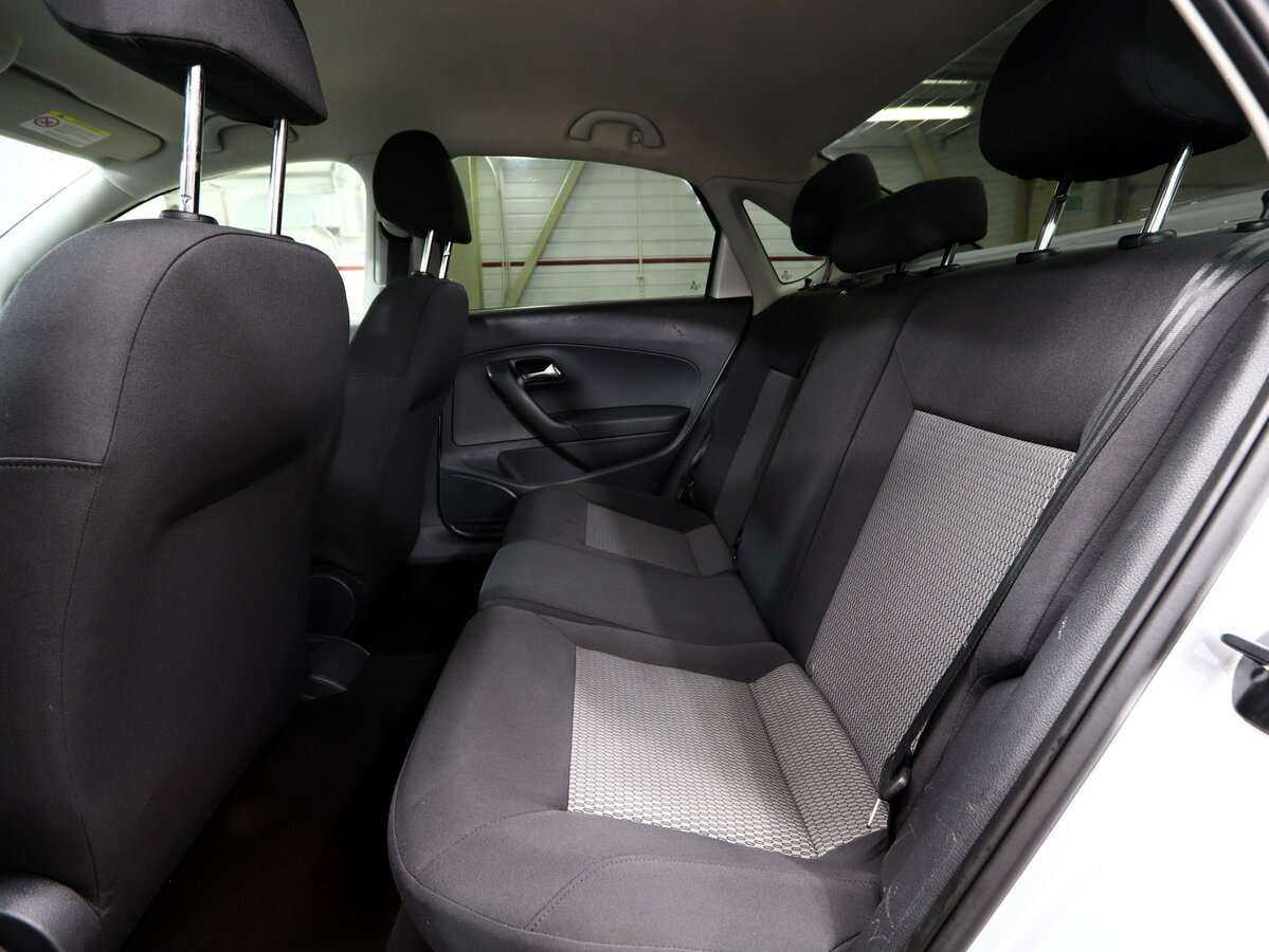 Volkswagen Polo б/у, 2012, Механическая. Фото: #8