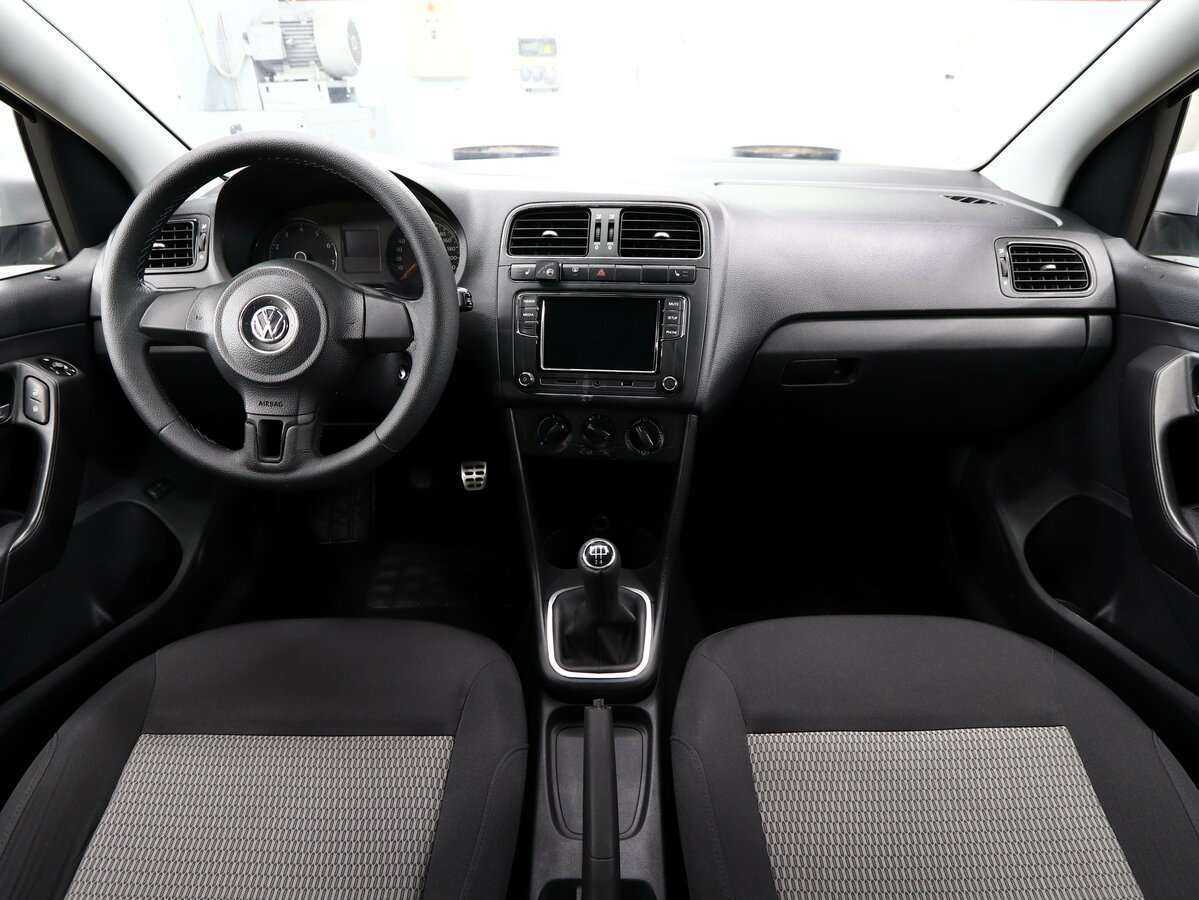 Volkswagen Polo б/у, 2012, Механическая. Фото: #14