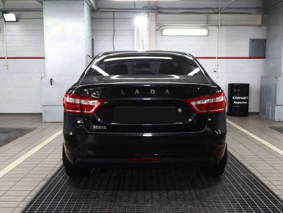 Lada (ВАЗ) Vesta б/у, 2015, Роботизированная. Фото: #3