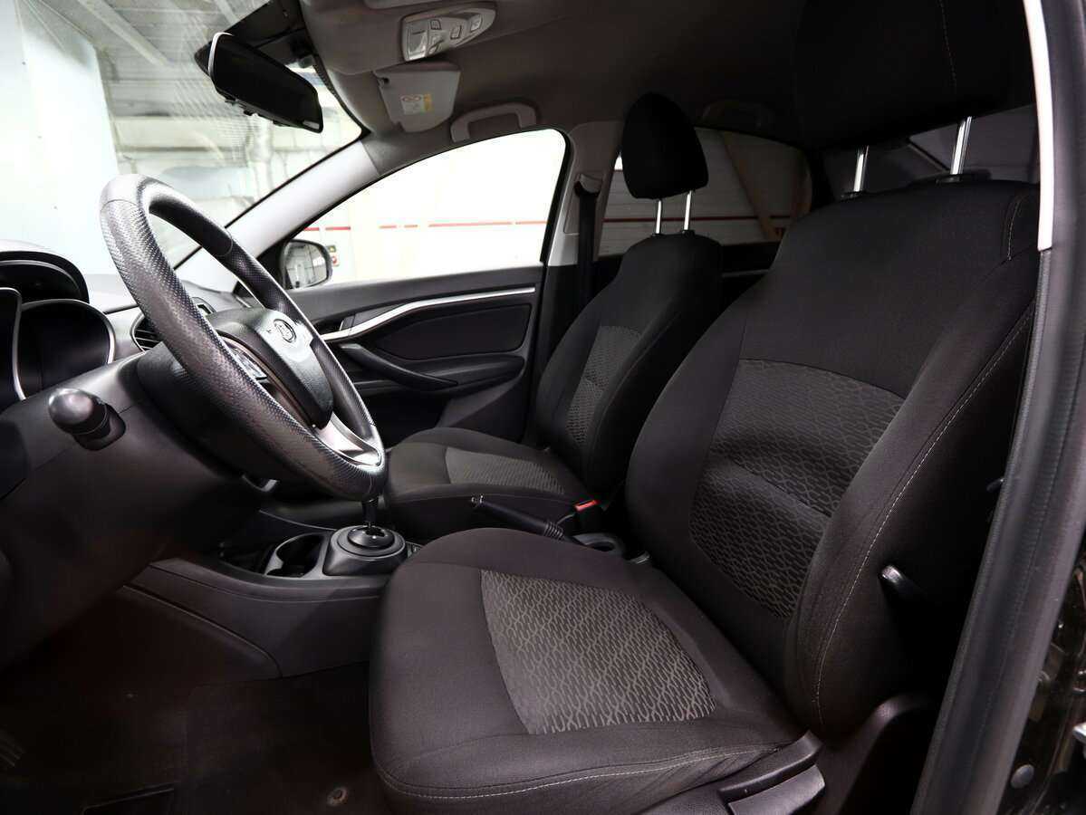 Lada (ВАЗ) Vesta б/у, 2015, Роботизированная. Фото: #5