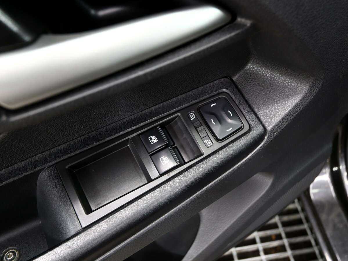 Lada (ВАЗ) Vesta б/у, 2015, Роботизированная. Фото: #8