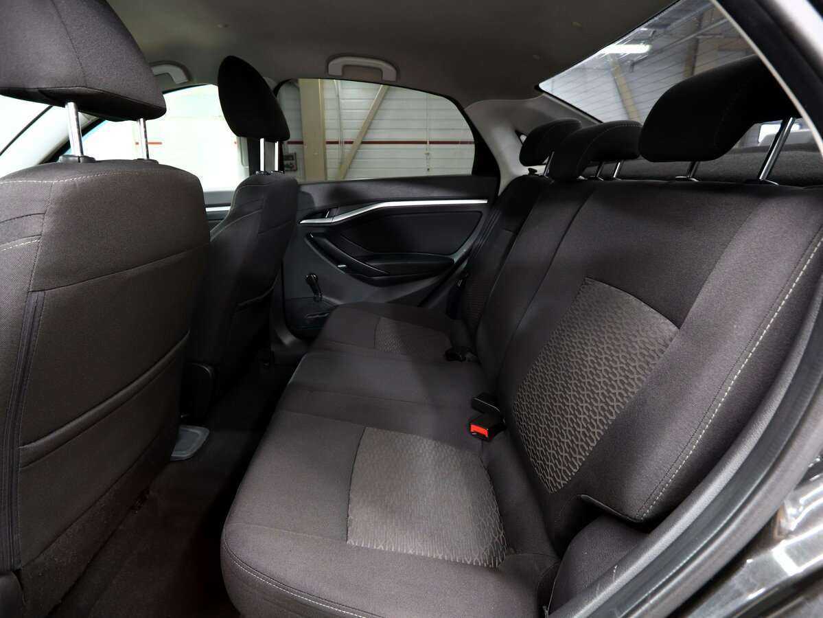 Lada (ВАЗ) Vesta б/у, 2015, Роботизированная. Фото: #9