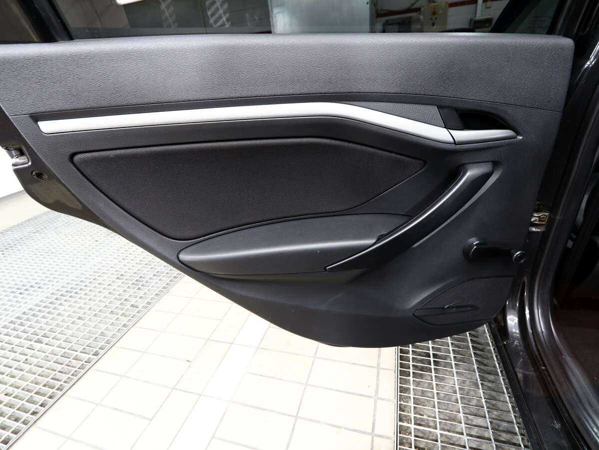 Lada (ВАЗ) Vesta б/у, 2015, Роботизированная. Фото: #10