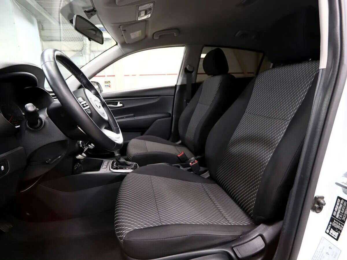 Kia Rio б/у, 2018, Автоматическая. Фото: #6