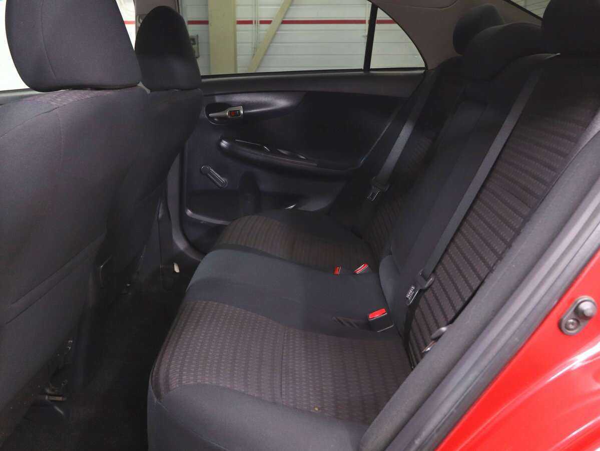 Toyota Corolla б/у, 2012, Автоматическая. Фото: #9