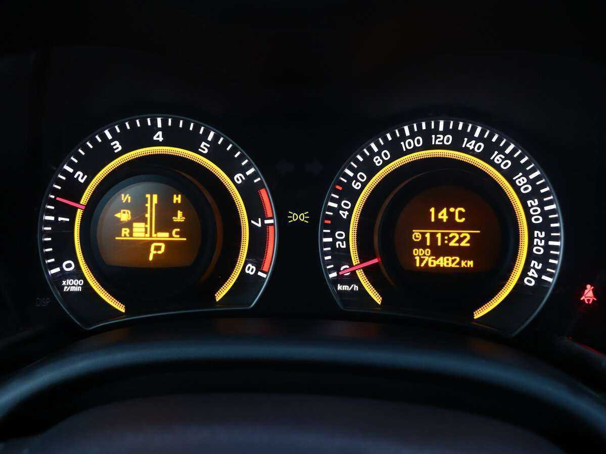 Toyota Corolla б/у, 2012, Автоматическая. Фото: #16