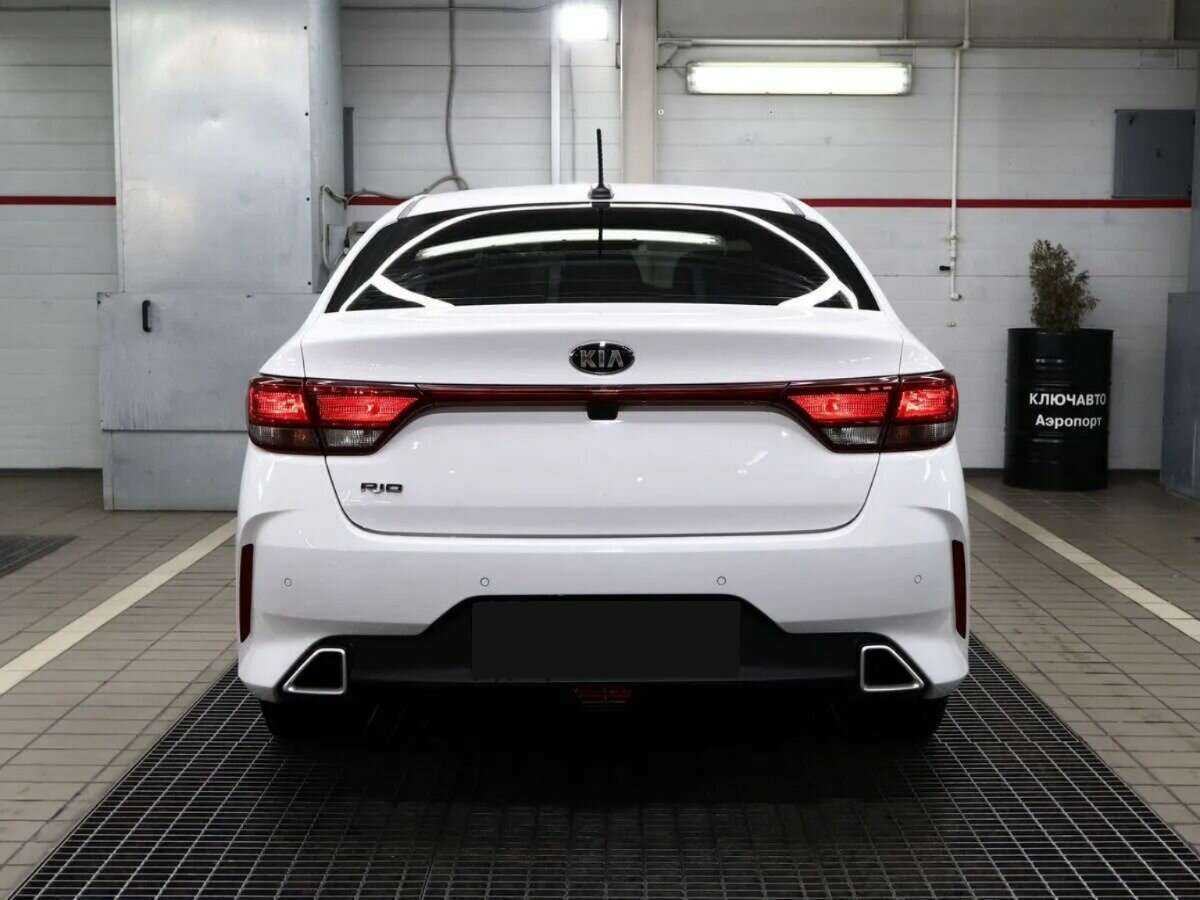 Kia Rio б/у, 2021, Автоматическая. Фото: #3