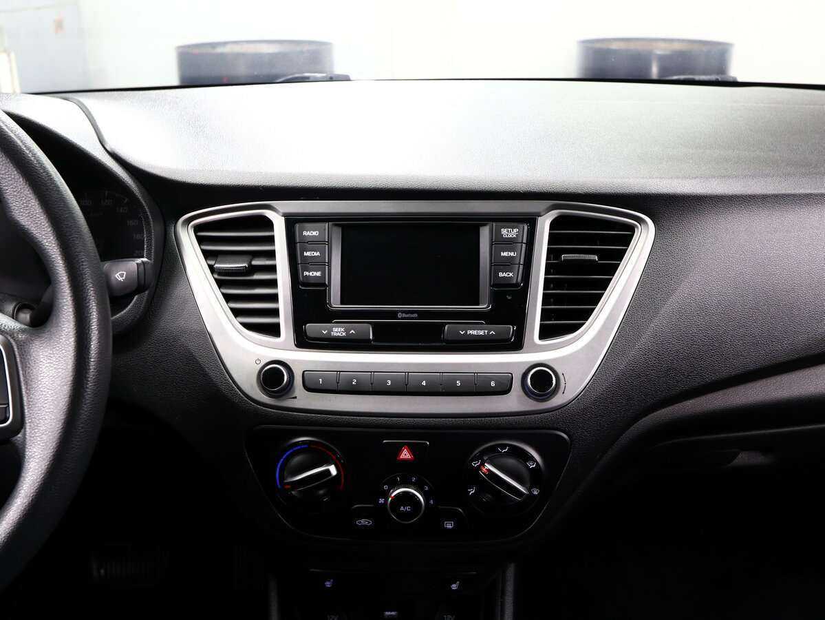 Hyundai Solaris б/у, 2020, Автоматическая. Фото: #17