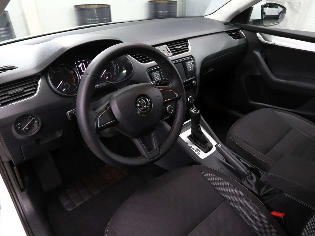 Skoda Octavia б/у, 2018, Роботизированная. Фото: #7