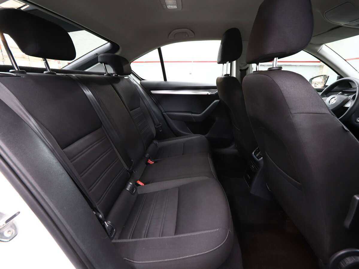 Skoda Octavia б/у, 2018, Роботизированная. Фото: #12