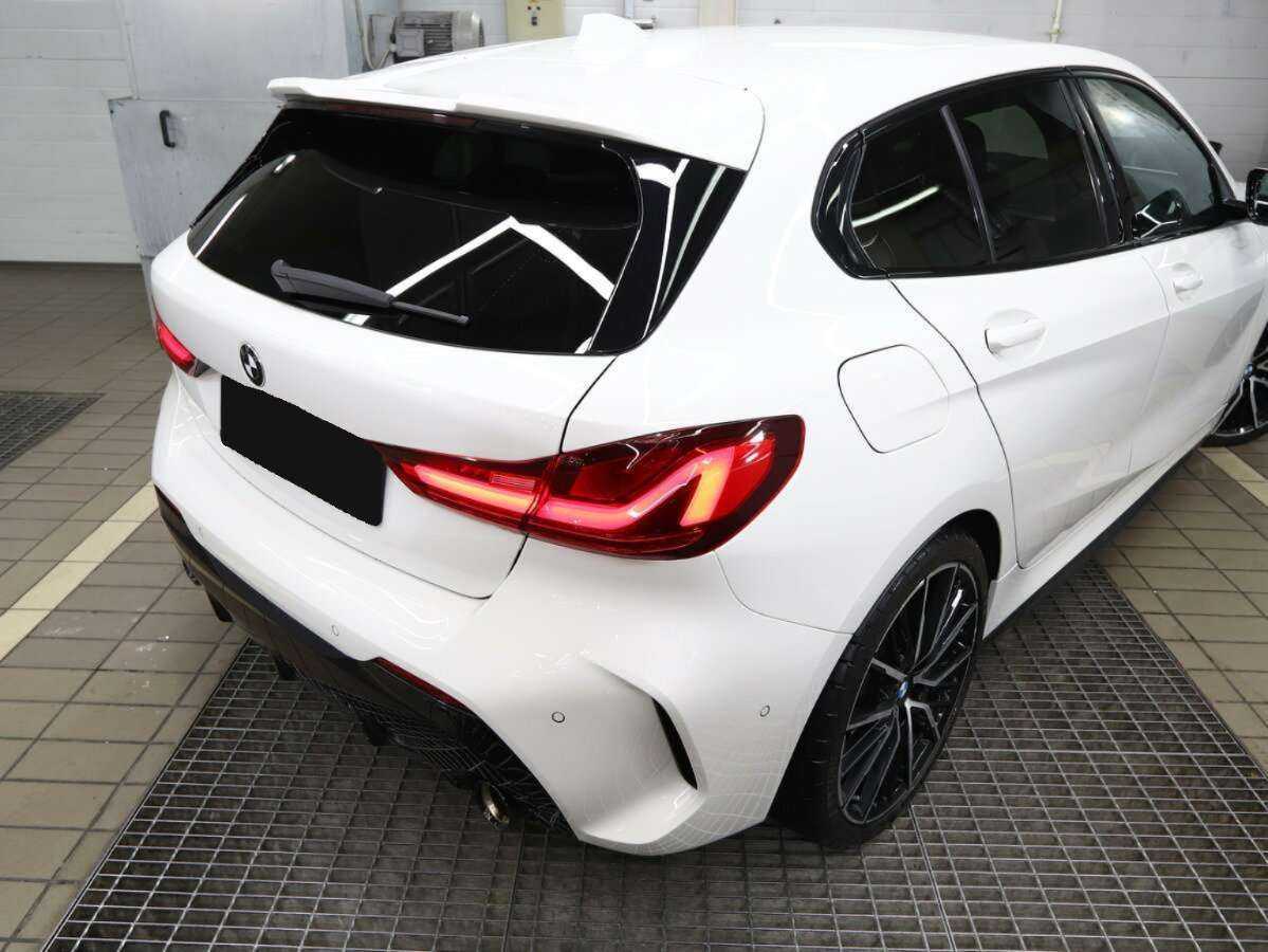 BMW 1 серии б/у, 2019, Автоматическая. Фото: #4