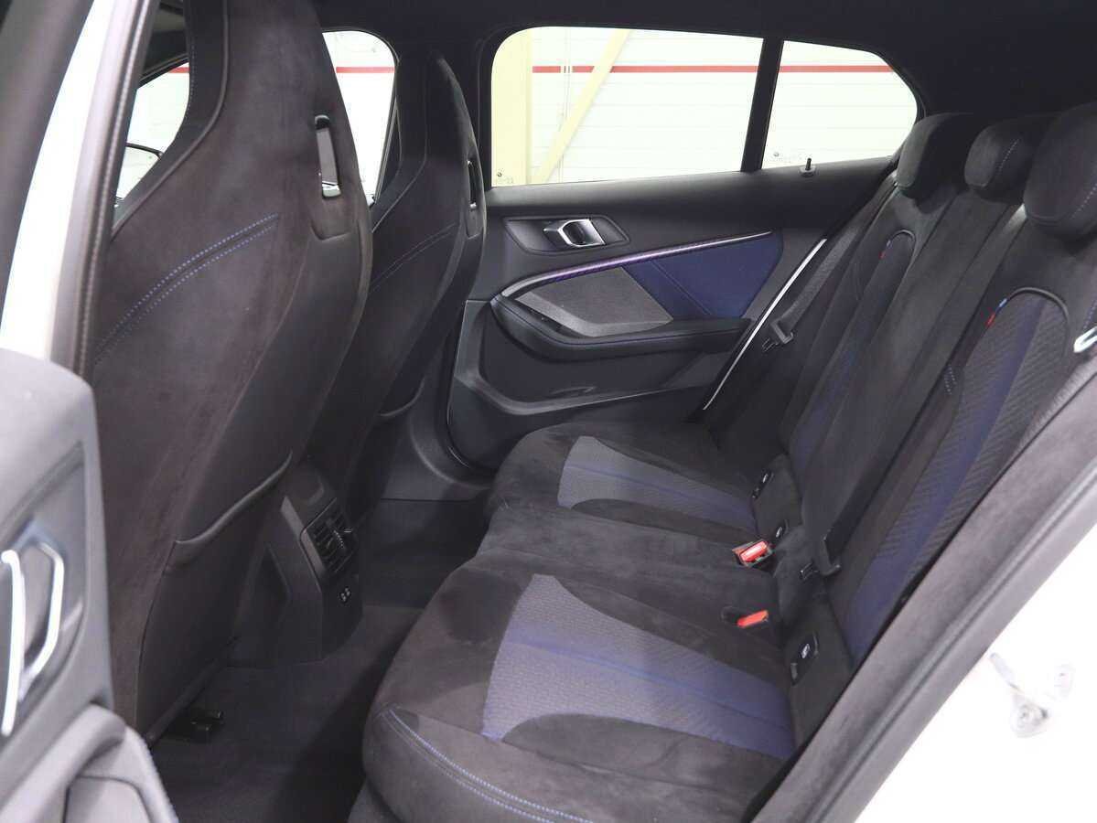 BMW 1 серии б/у, 2019, Автоматическая. Фото: #14