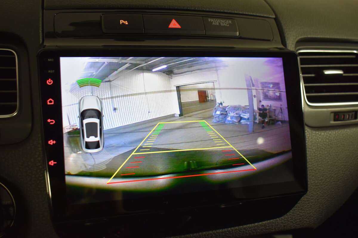 Volkswagen Touareg б/у, 2013, Автоматическая. Фото: #20