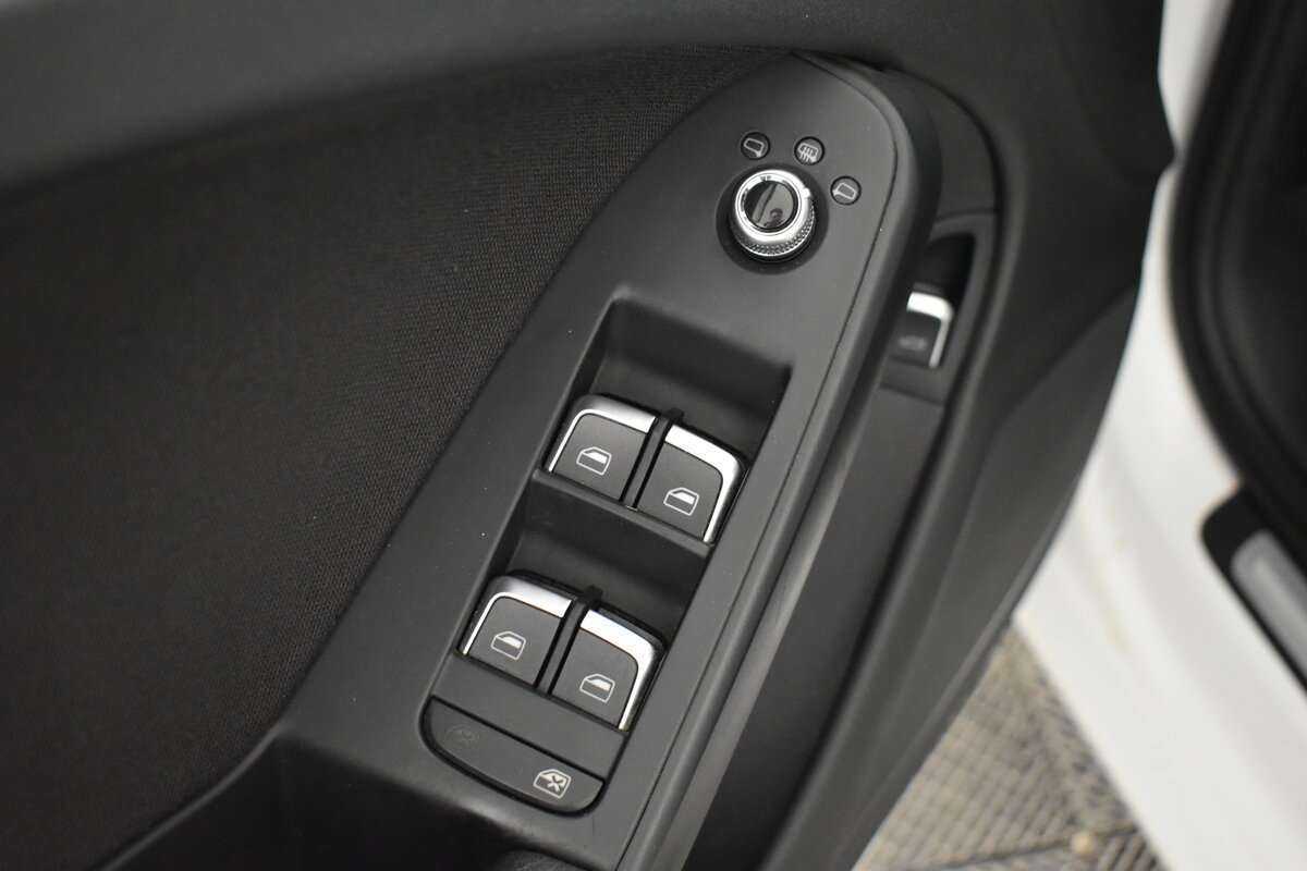 Audi A4 б/у, 2012, Вариатор. Фото: #7