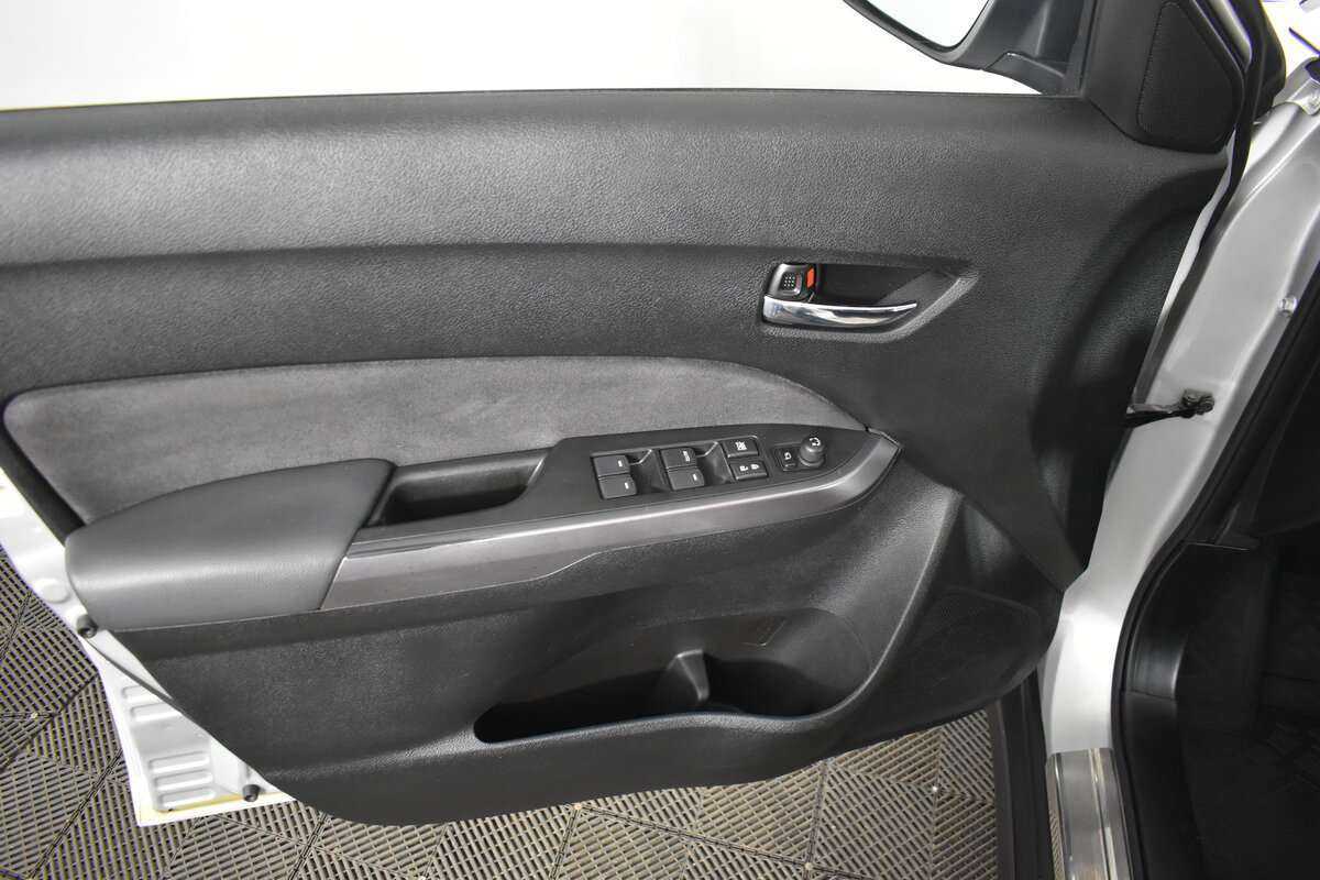 Suzuki Vitara б/у, 2019, Автоматическая. Фото: #8