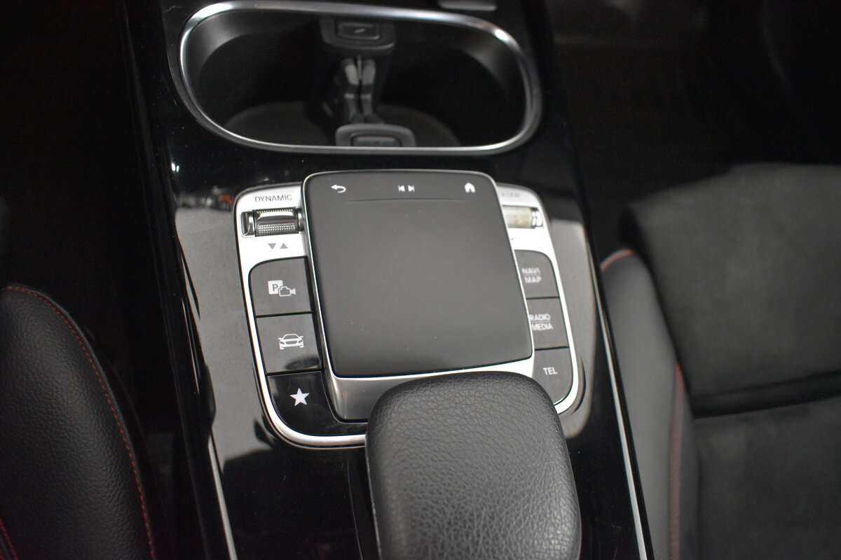 Mercedes-Benz A-Класс б/у, 2018, Роботизированная. Фото: #14