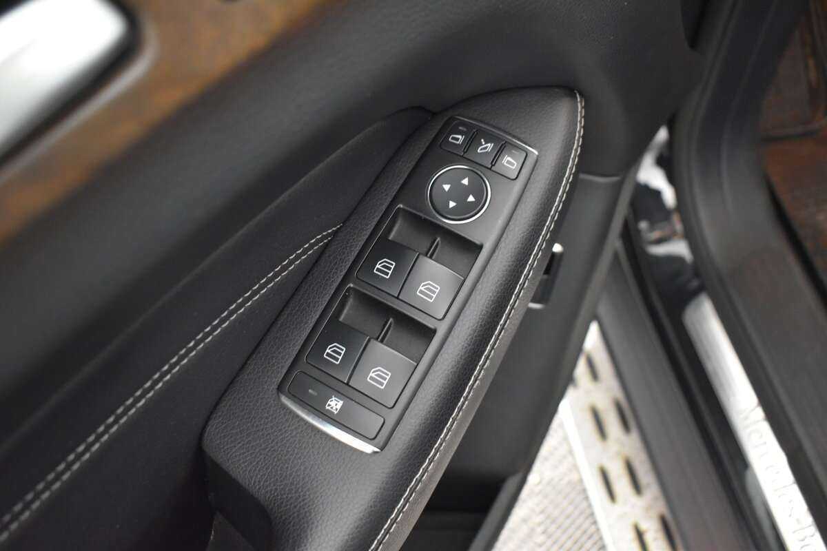 Mercedes-Benz M-Класс б/у, 2013, Автоматическая. Фото: #8