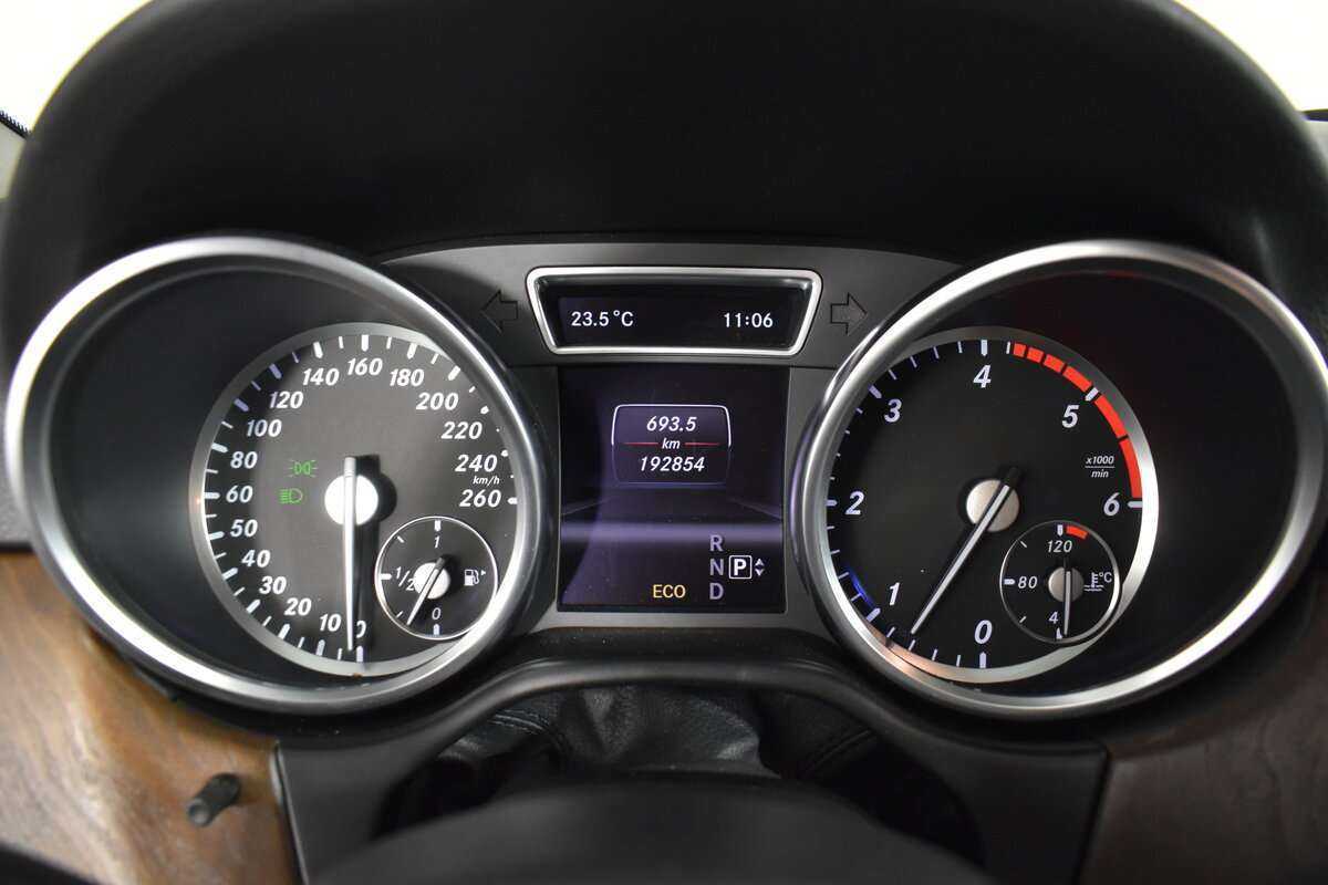 Mercedes-Benz M-Класс б/у, 2013, Автоматическая. Фото: #15