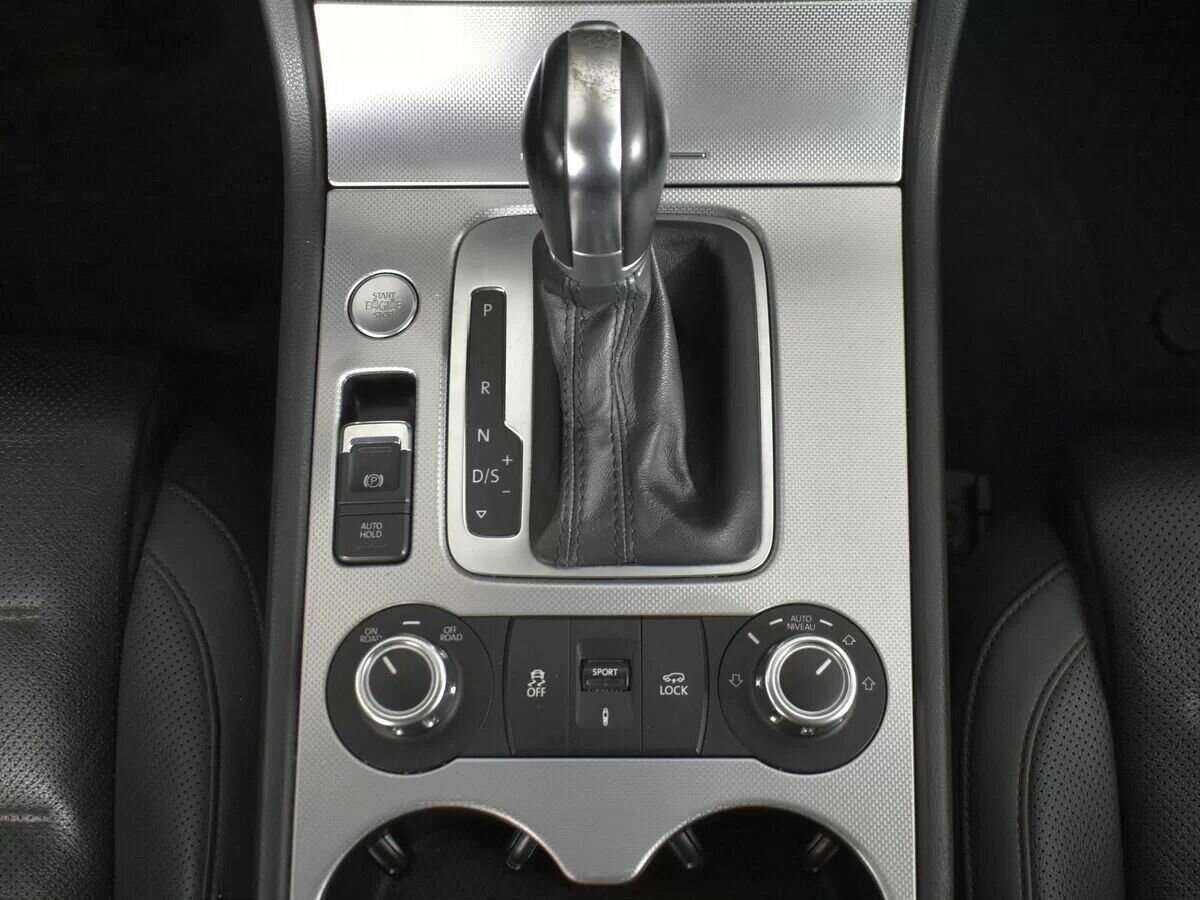 Фольксваген Туарег б/у, 2014, Автоматическая. Фото: #12