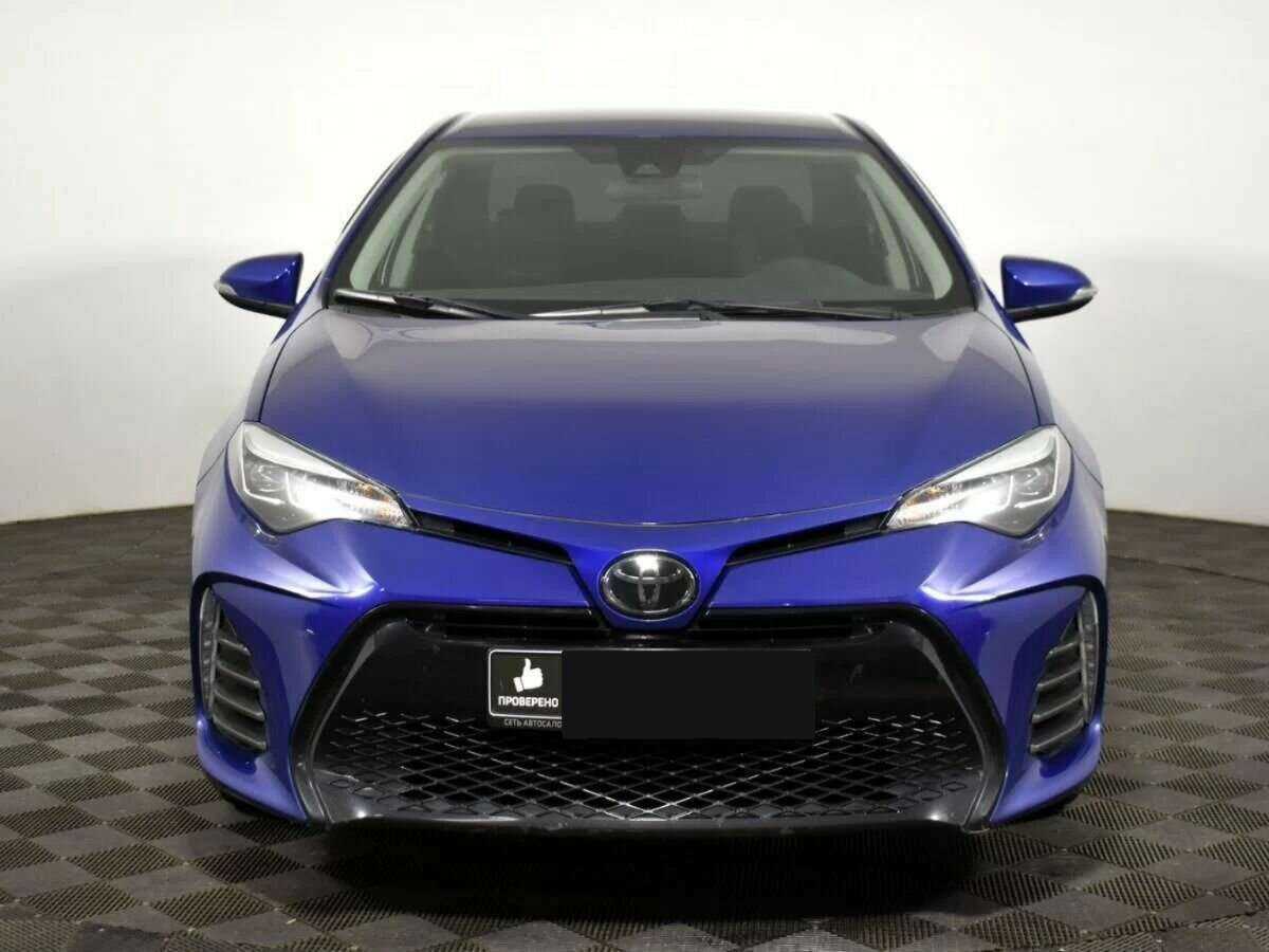 Тойота Королла б/у, 2018, Вариатор. Фото: #1
