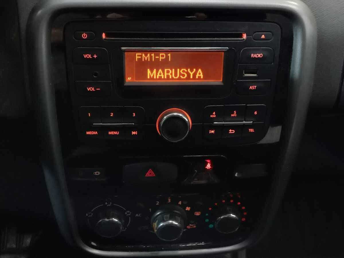 Рено Дастер б/у, 2014, Механическая. Фото: #12