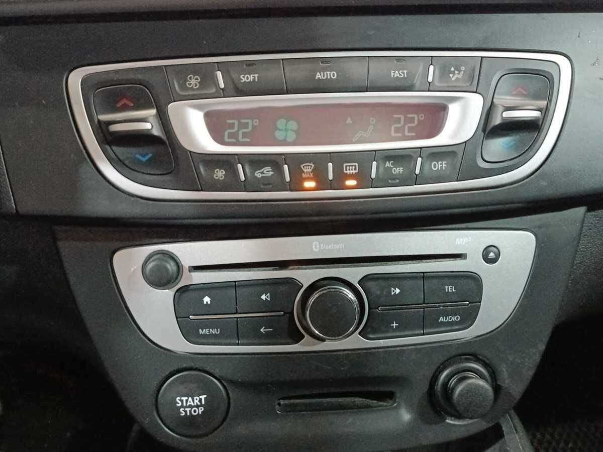 Рено Флюенс б/у, 2016, Механическая. Фото: #13